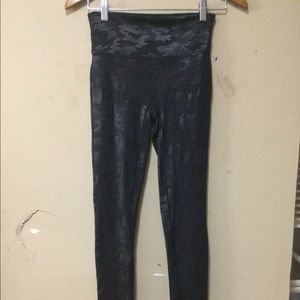 Spanx by Sara Blakely Skinny Leg Sz Small Petite